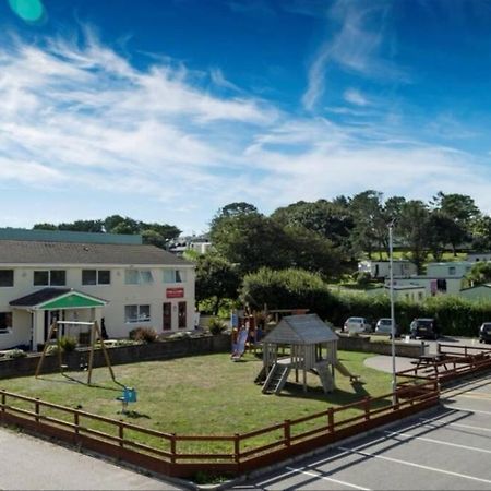 8 Sleep Chalet At Newquay Away Resorts Nb160 Εξωτερικό φωτογραφία