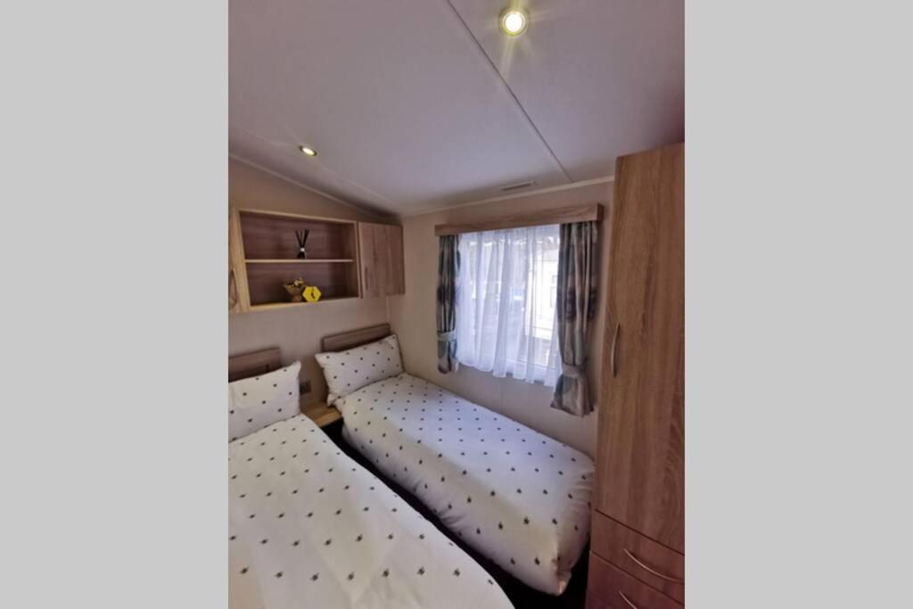8 Sleep Chalet At Newquay Away Resorts Nb160 Εξωτερικό φωτογραφία
