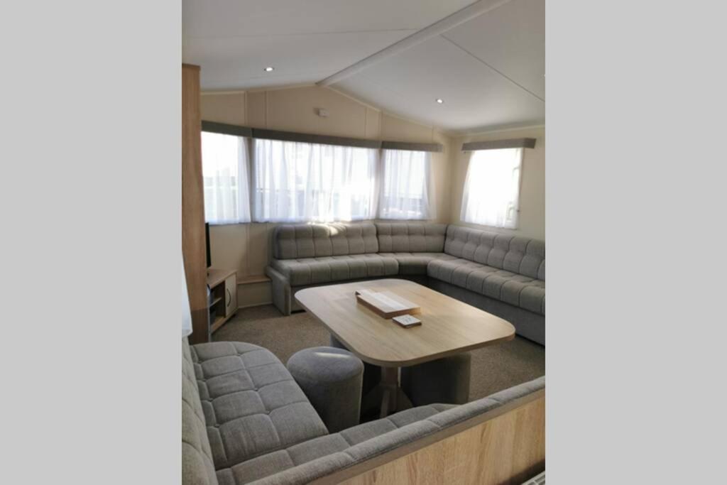 8 Sleep Chalet At Newquay Away Resorts Nb160 Εξωτερικό φωτογραφία